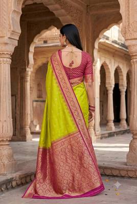 Mehendi color silk blend zari woven work sari with un-stitched blouse 2