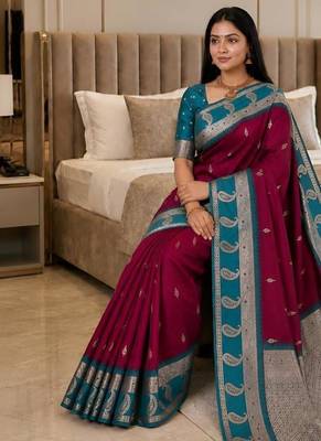 Magenta color silk blend zari woven work saree 4