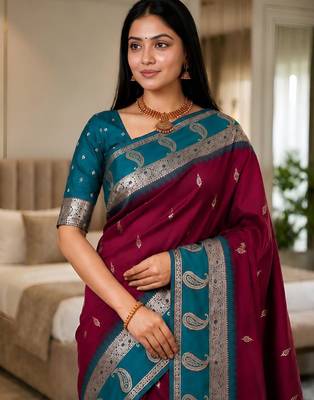Magenta color silk blend zari woven work saree 5