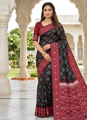 Black color silk blend ikkat pattern woven work sarees 1
