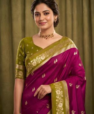 Magenta color silk blend zari woven weaving sarees 5
