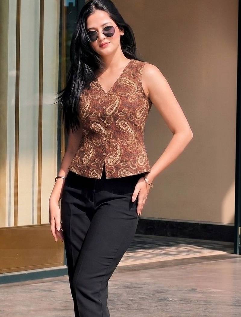 print ethnic top