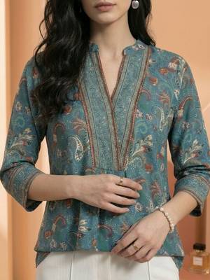 Floral Print Mandarin Collar Top 2