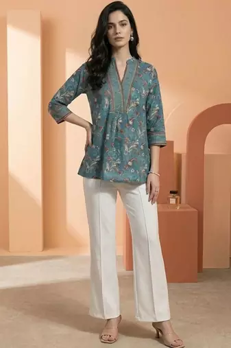 Floral Print Mandarin Collar Top