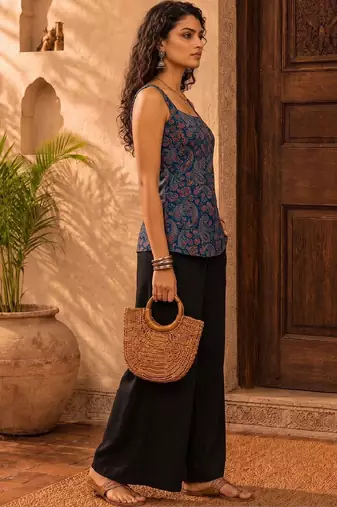 print ethnic top