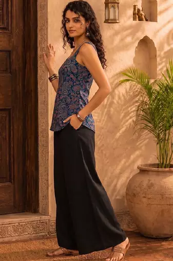 print ethnic top