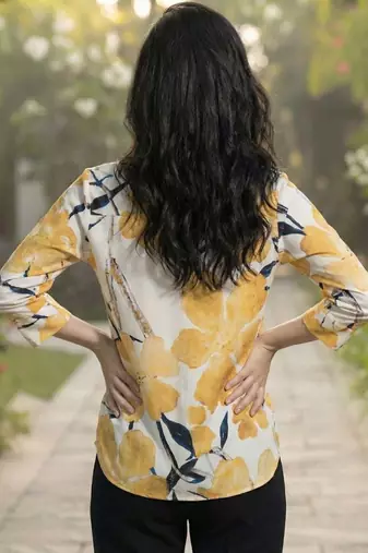 Floral Print Mandarin Collar Top