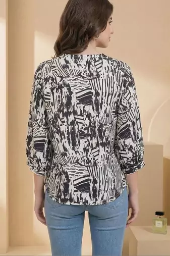 Geometric Print Puff Sleeve Satin Blend Top