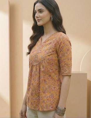 yellow floral print top 5