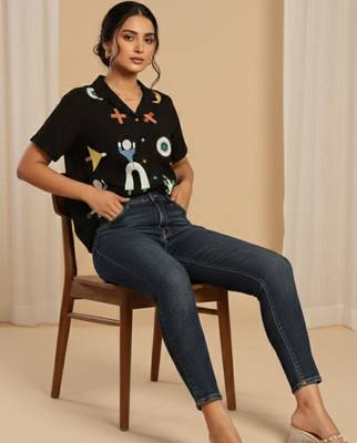 black print top 1