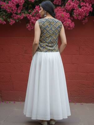 multicolor geometric print top 4