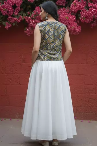 multicolor geometric print top