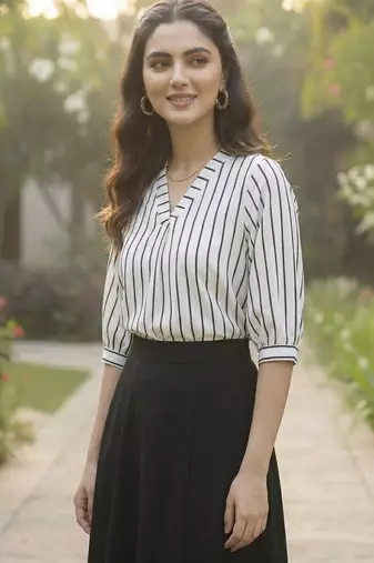 Floral Print Mandarin Collar Top