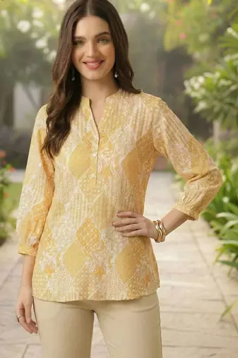 Floral Print Mandarin Collar Top