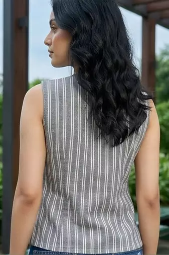 grey striped top