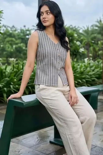 grey striped top