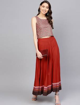 Women Grey & Red Striped Top 5