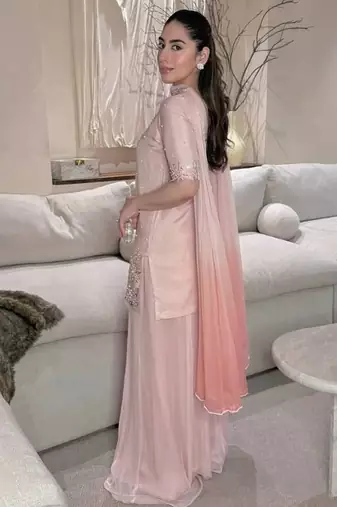 Baby pink embroidery frendy full stitched sarara plazo