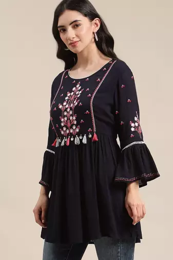 Blue Floral Embroidered Cinched Waist Longline Top