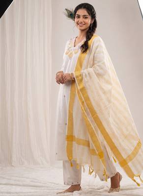 White floral embroidered cotton kurti pant set with yellow border dupatta 1