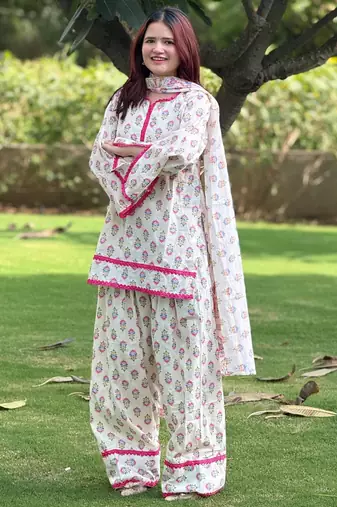 Off white cotton floral printed kurta set with farshi pant and dupatta