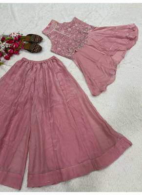 Baby pink embroidery fandy crush full stitched sarara plazo 4