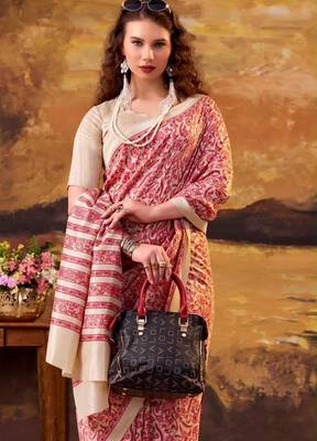 red art silk printed saree with floral print 4