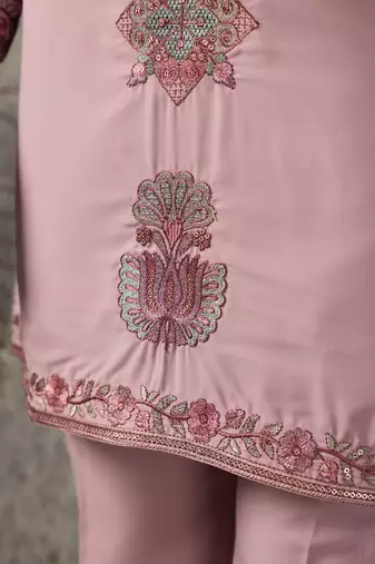 Mens wear kurta dupatta and pant