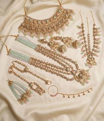 Pink pista color 2-layer necklace set with earrings, maang tikka, pasha, damani, nath & panja | agate stone 2