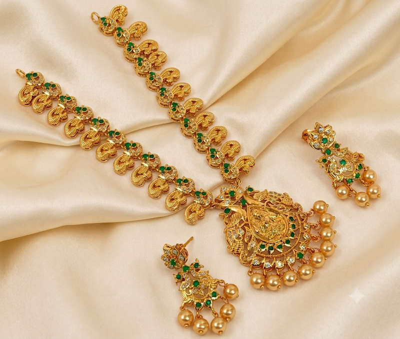 Green peacock temple jewellery