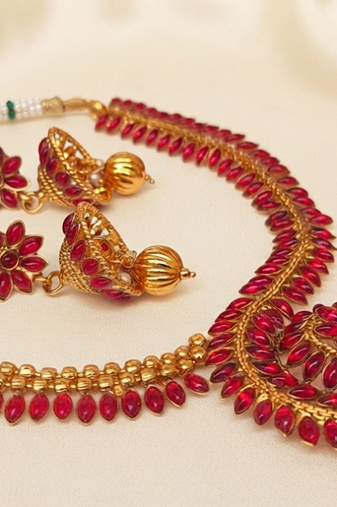 Designer pink kemp necklace set