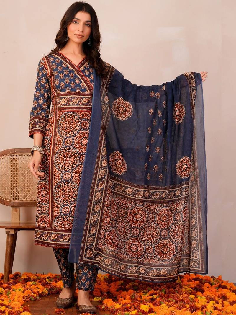 Women Ethnic Motifs Printed Angrakha Pure Cotton Kurta with Trousers & With Dupatta