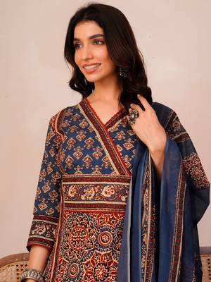 Women Ethnic Motifs Printed Angrakha Pure Cotton Kurta with Trousers & With Dupatta 2