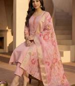 Women Floral Regular Thread Work Kurta with Trousers & With Dupatta