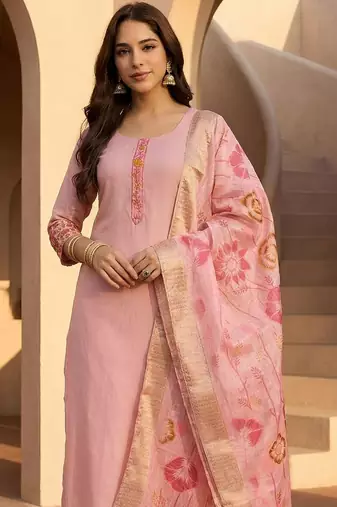 Women Floral Regular Thread Work Kurta with Trousers & With Dupatta