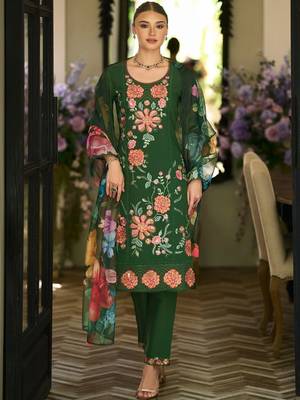 Women Floral Embroidered Regular Thread Work Kurta with Trousers & With Dupatta 5