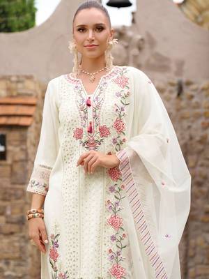 Floral Embroidered Regular Sequinned Kurta With Trousers & Dupatta 6