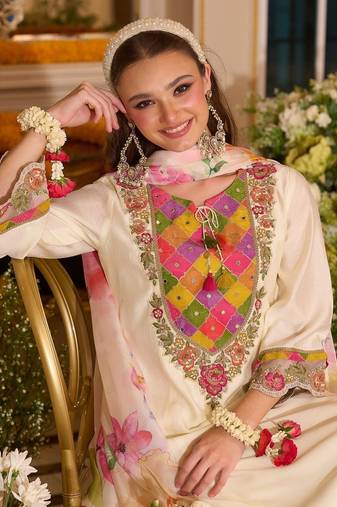 Floral Embroidered A-Line Tie-Up Neck Thread Work Kurta With Trousers & Dupatta