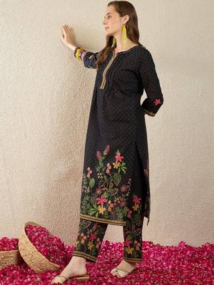 Floral Printed Thread Work Pure Cotton Straight Kurta With Trousers 3
