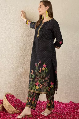 Floral Printed Thread Work Pure Cotton Straight Kurta With Trousers