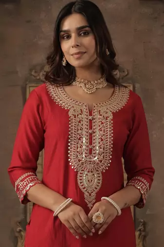 Ethnic Motifs Yoke Design Notch Neck Sequinned Straight Kurta With Trousers