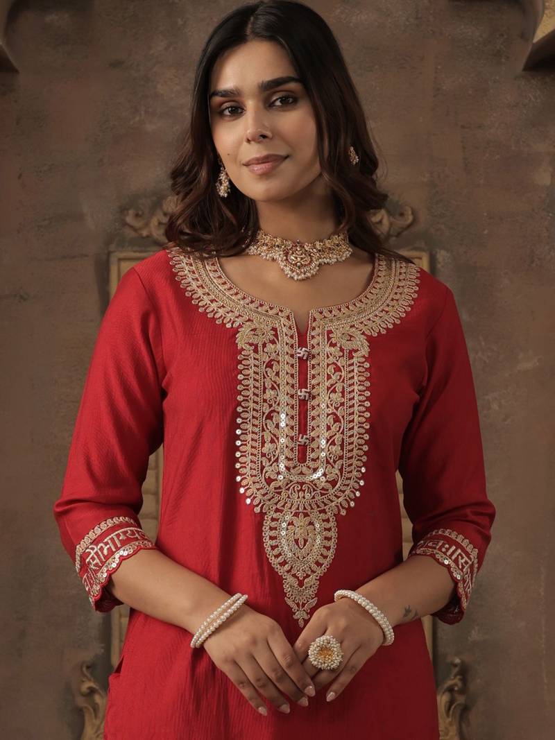 Ethnic Motifs Yoke Design Notch Neck Sequinned Straight Kurta With Trousers
