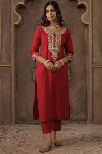 Ethnic Motifs Yoke Design Notch Neck Sequinned Straight Kurta With Trousers