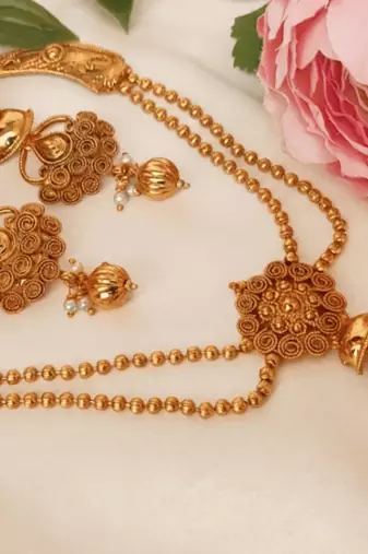 Designer gold plated necklace set