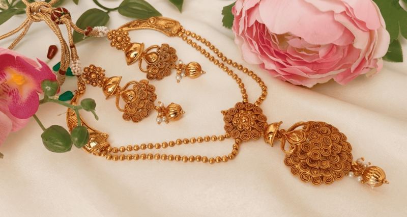 Designer gold plated necklace set
