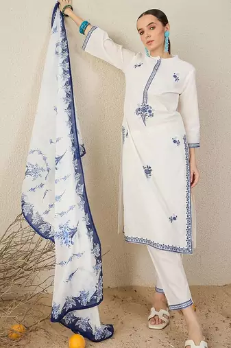 Women Floral Embroidered Regular Thread Work Pure Cotton Kurta with Trousers & With Dupatta