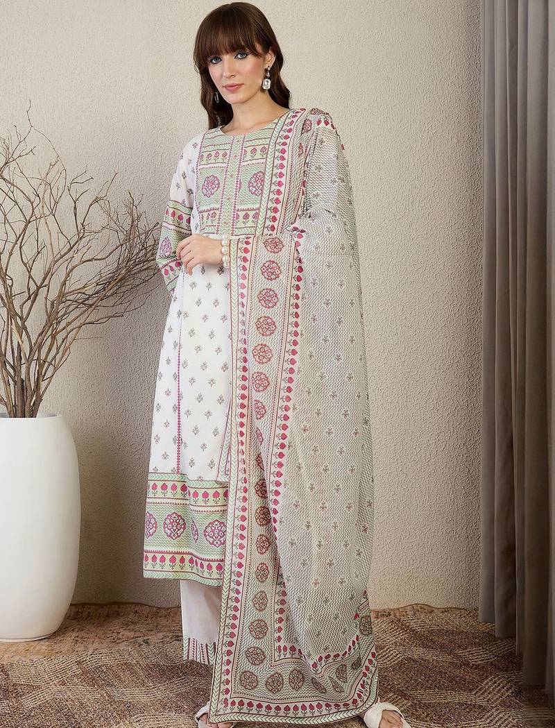 Women Ethnic Motifs Printed Cotton Kurta with Trousers & Dupatta