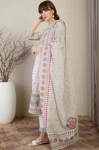 Women Ethnic Motifs Printed Cotton Kurta with Trousers & Dupatta