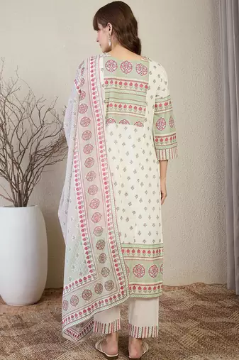 Women Ethnic Motifs Printed Cotton Kurta with Trousers & Dupatta