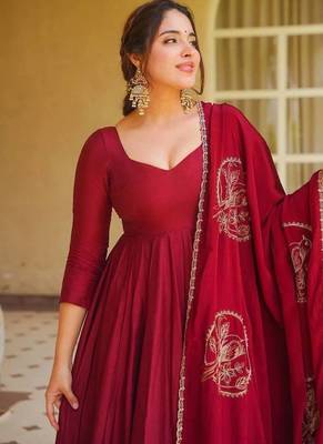 Maroon roman  silk  party wear embroidery anarkali suit set 5